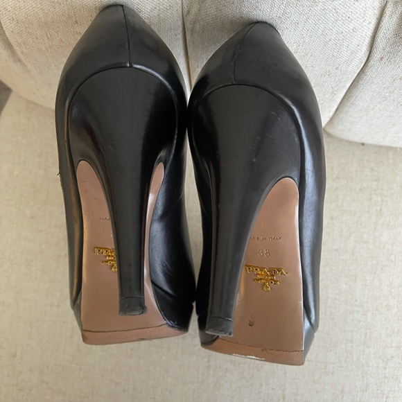 Prada Leather Heels - Picture 6 of 9
